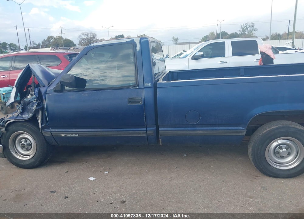 1993 CHEVROLET GMT-400 C1500 VIN: 1GCEC14Z8PZ256968