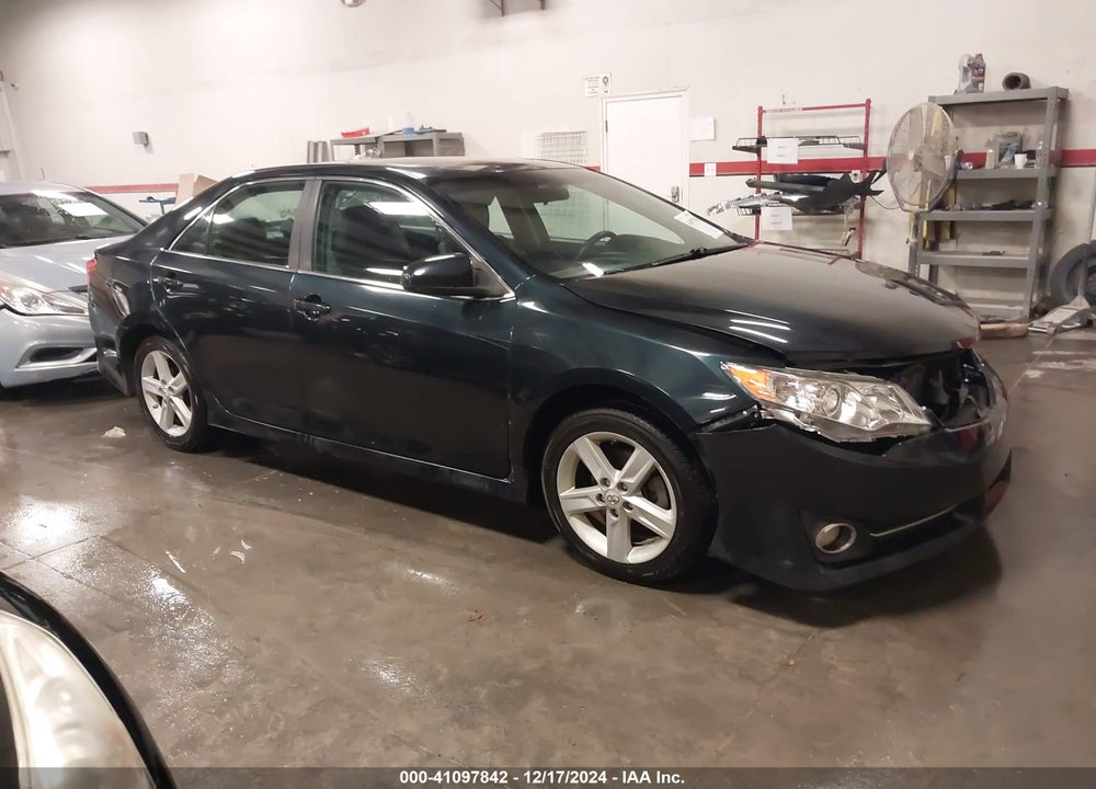 2012 TOYOTA CAMRY SE VIN: 4T1BF1FK4CU129289