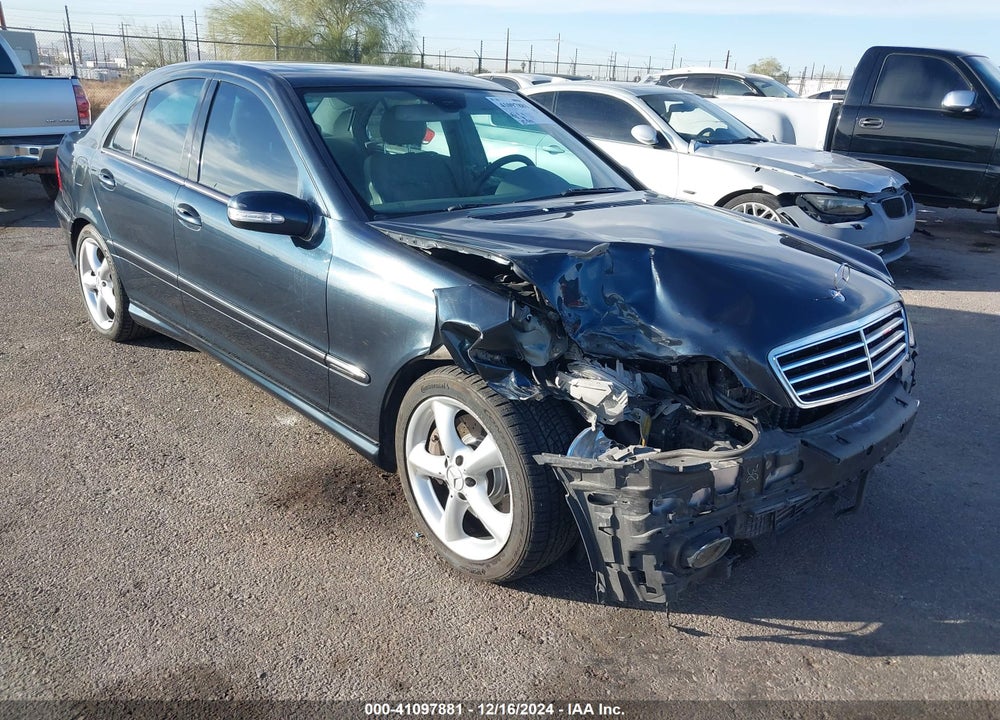 2005 MERCEDES-BENZ C 230 KOMPRESSOR SPORT VIN: WDBRF40J35A822765