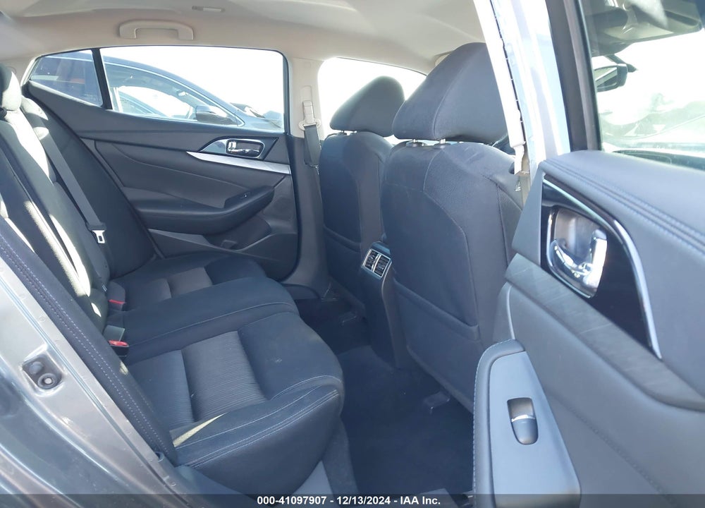 2018 NISSAN MAXIMA 3.5 S VIN: 1N4AA6AP4JC403730