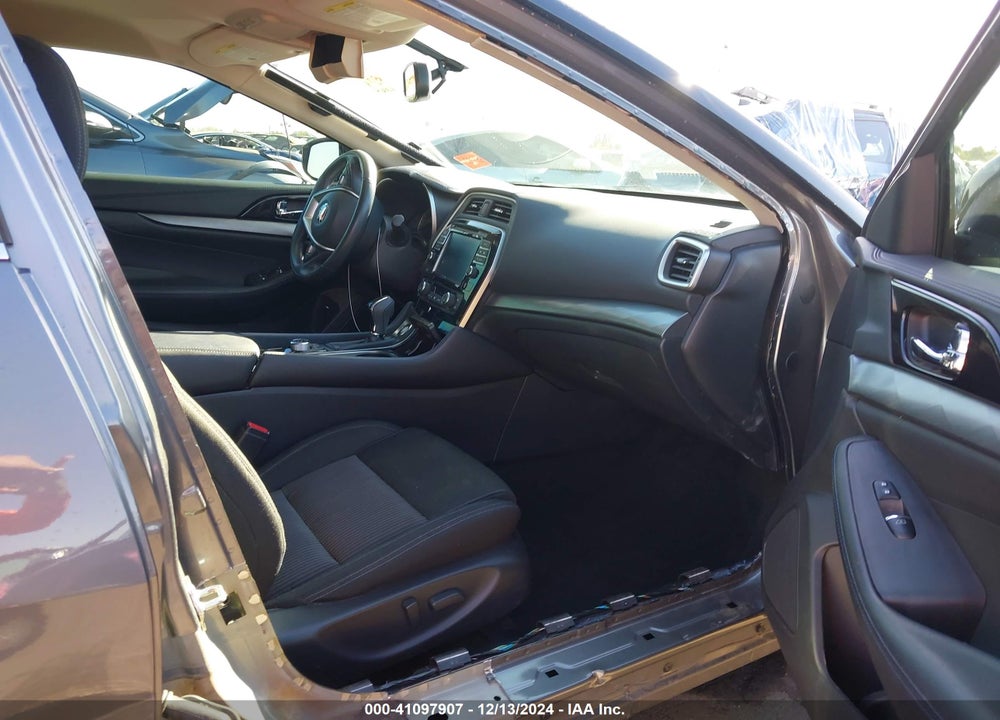 2018 NISSAN MAXIMA 3.5 S VIN: 1N4AA6AP4JC403730