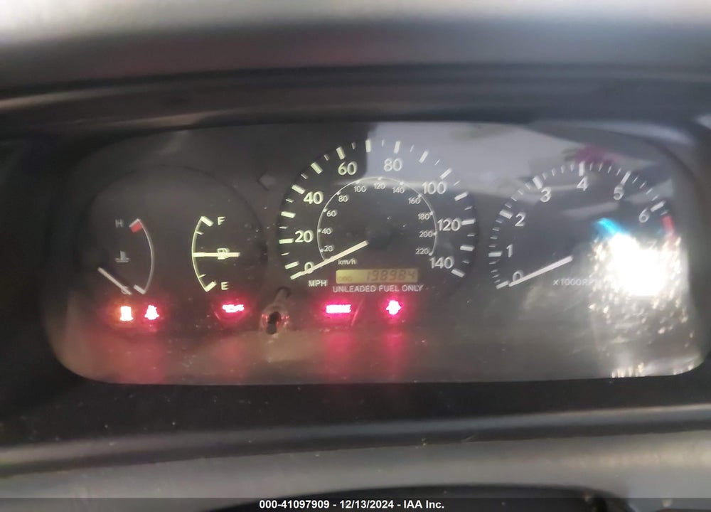 1998 TOYOTA CAMRY CE VIN: 4T1BG22K1WU856371