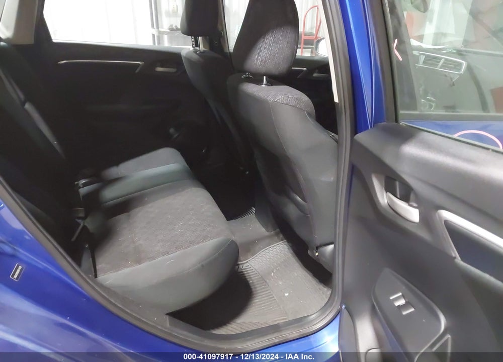 2015 HONDA FIT VIN: 3HGGK5H5XFM714120