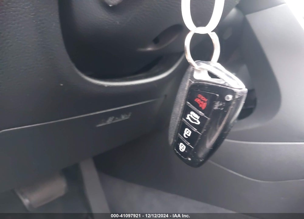 2015 HYUNDAI AZERA VIN: KMHFG4JG3FA465198