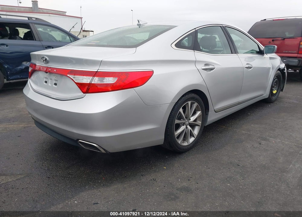 2015 HYUNDAI AZERA VIN: KMHFG4JG3FA465198