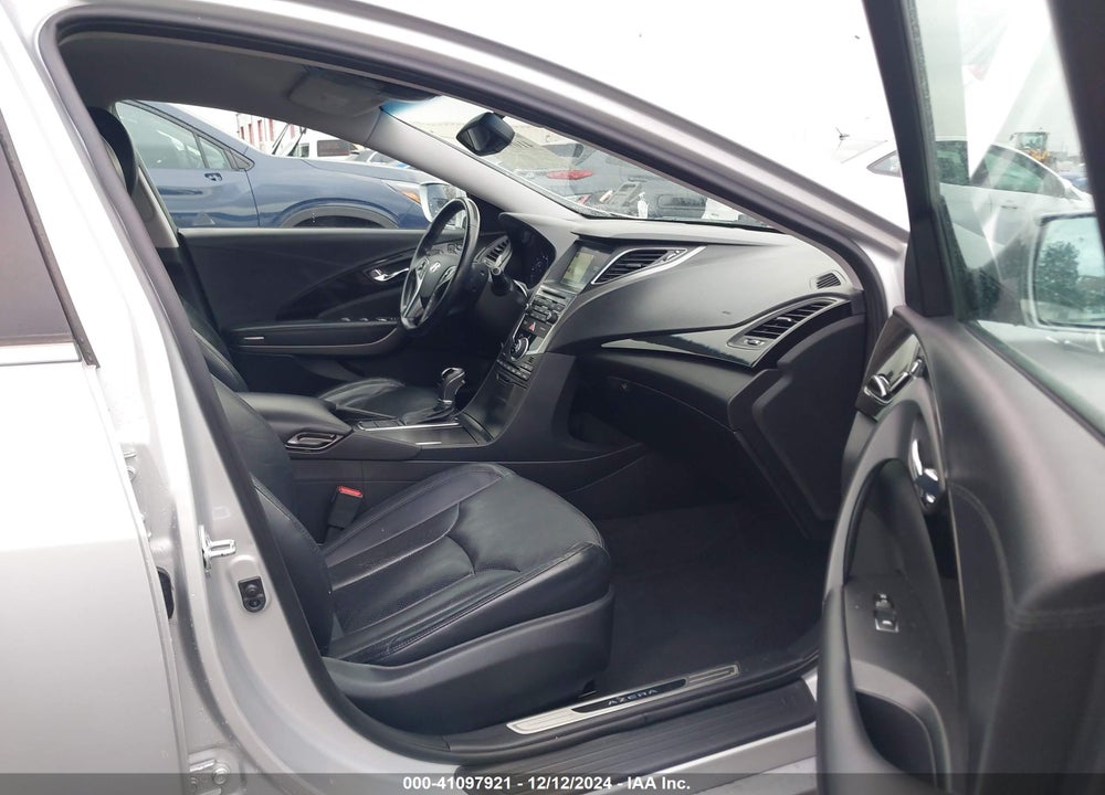 2015 HYUNDAI AZERA VIN: KMHFG4JG3FA465198