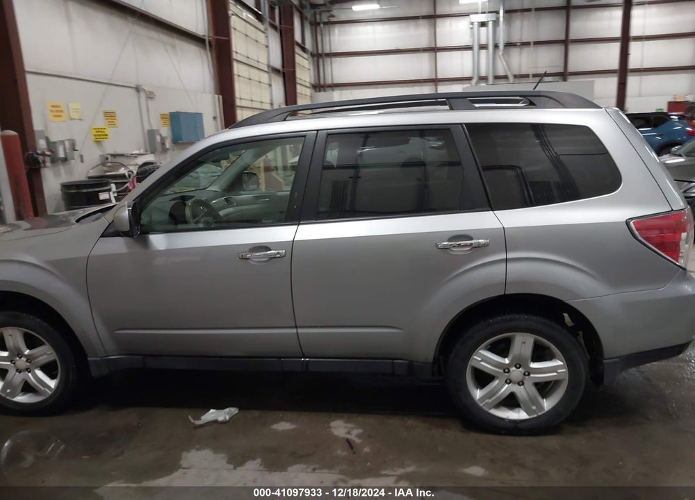 2010 SUBARU FORESTER 2.5X PREMIUM VIN: JF2SH6CCXAH761374