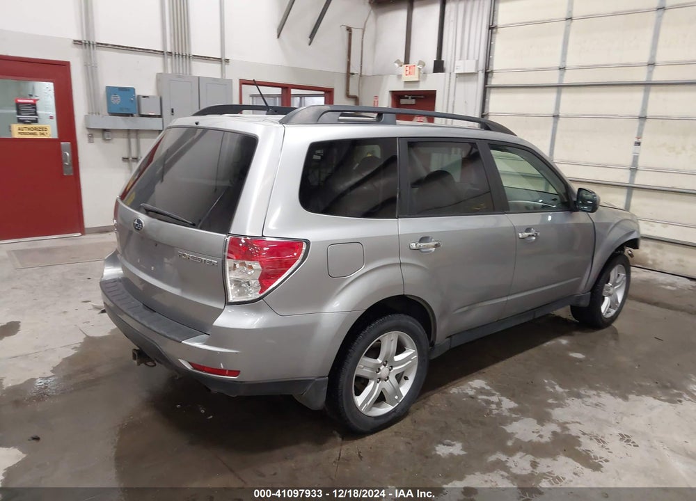 2010 SUBARU FORESTER 2.5X PREMIUM VIN: JF2SH6CCXAH761374