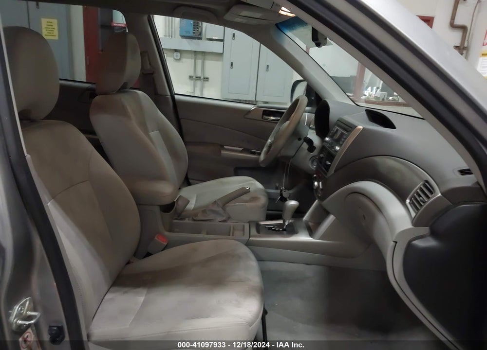 2010 SUBARU FORESTER 2.5X PREMIUM VIN: JF2SH6CCXAH761374