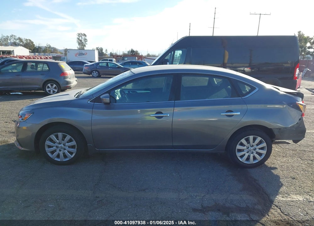 2017 NISSAN SENTRA VIN: 3N1AB7AP2HY330133