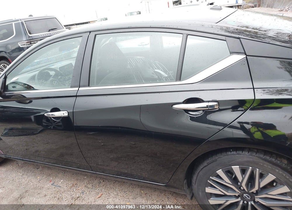 2024 NISSAN ALTIMA SV FWD VIN: 1N4BL4DV1RN326165