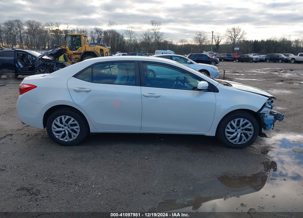 2017 TOYOTA COROLLA VIN: 5YFBURHE2HP736649