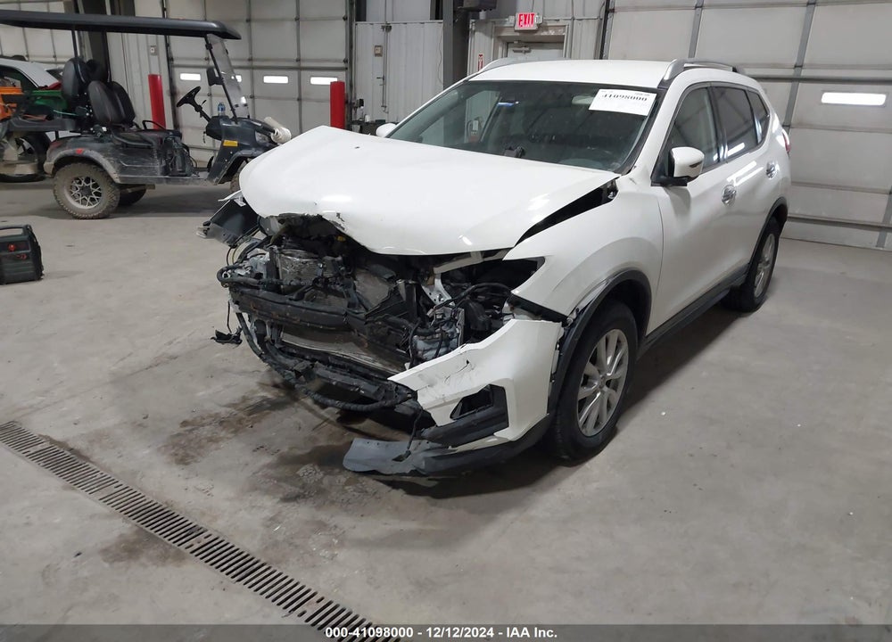 2020 NISSAN ROGUE SV INTELLIGENT AWD VIN: JN8AT2MV1LW104550