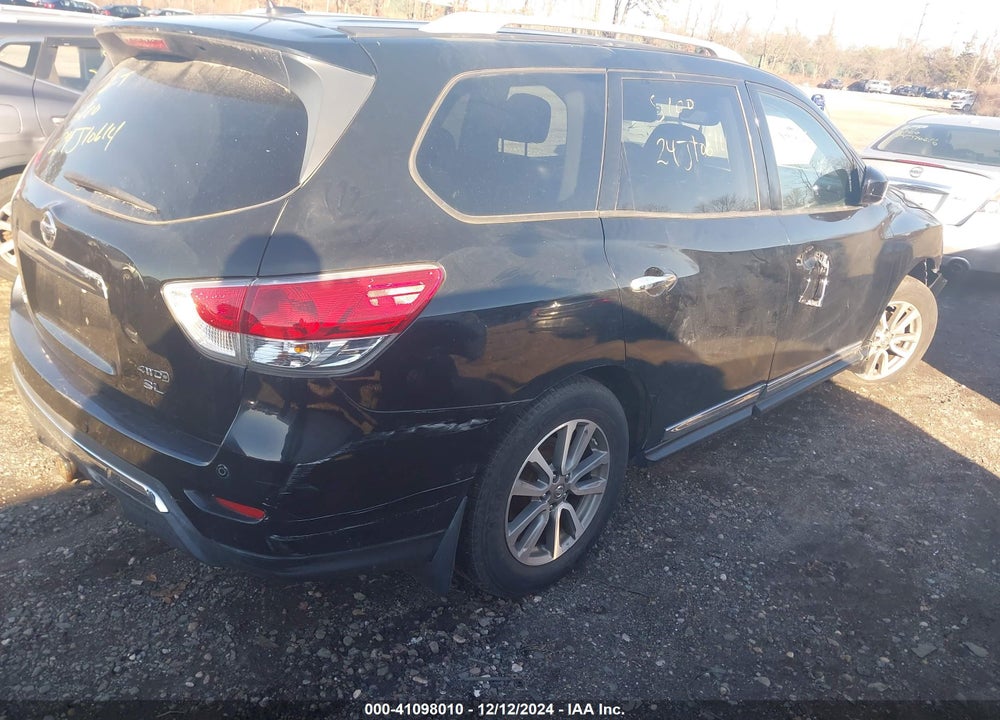 2013 NISSAN PATHFINDER SL VIN: 5N1AR2MM6DC620788