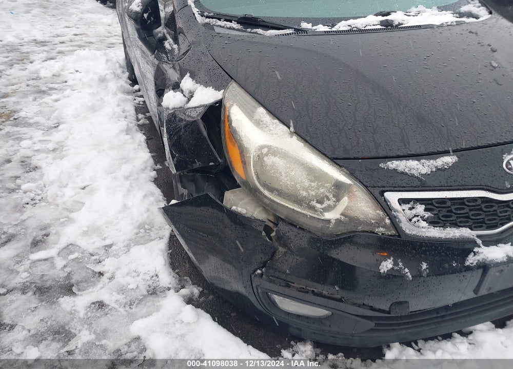 2013 KIA RIO EX VIN: KNADN4A31D6132235