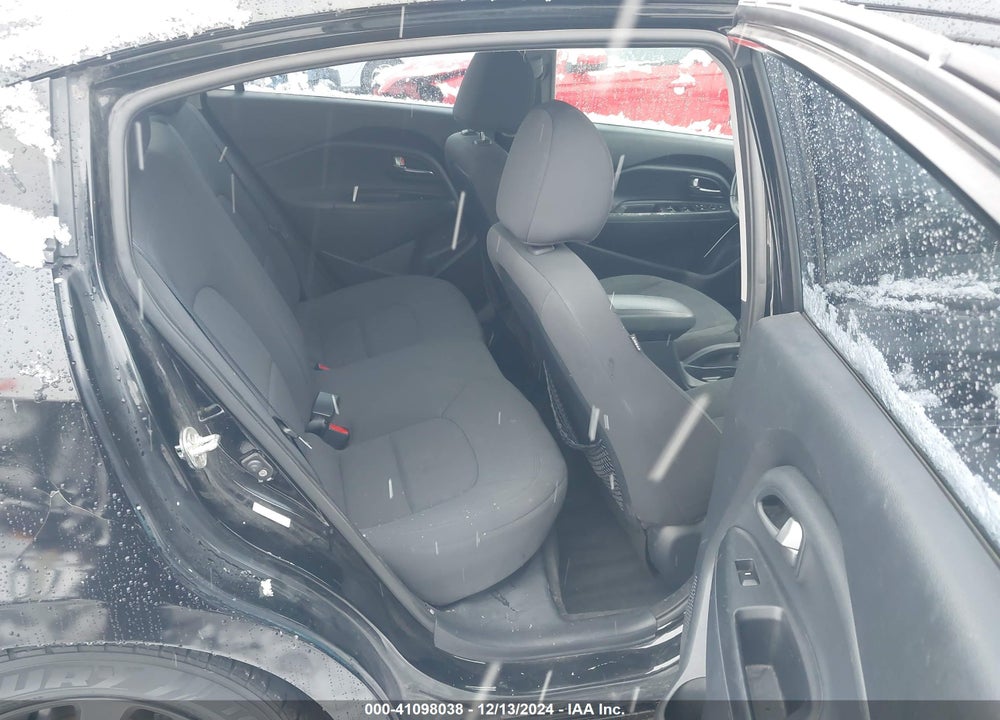 2013 KIA RIO EX VIN: KNADN4A31D6132235