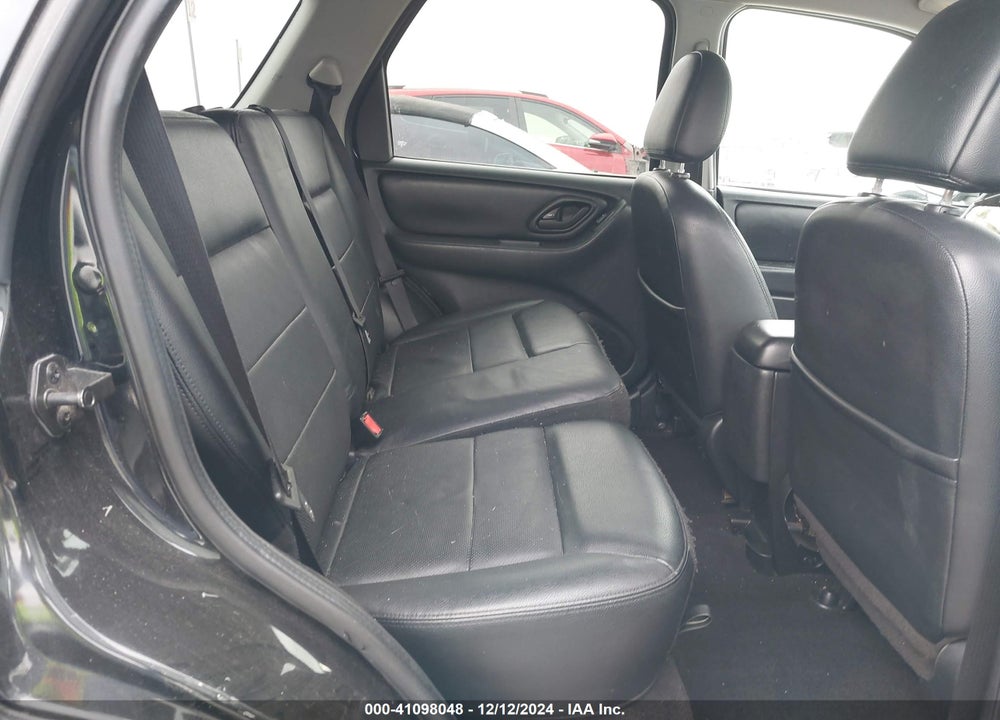 2007 FORD ESCAPE LIMITED VIN: 1FMYU94127KA34126