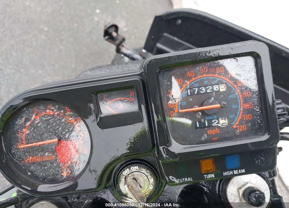 2001 KAWASAKI KL650 A VIN: JKAKLEA141A070899