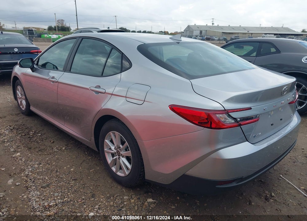 2025 TOYOTA CAMRY LE VIN: 4T1DAACK3SU543903
