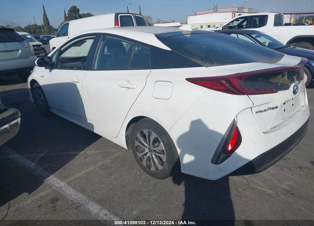 2022 TOYOTA PRIUS PRIME LE VIN: JTDKAMFP0N3198375