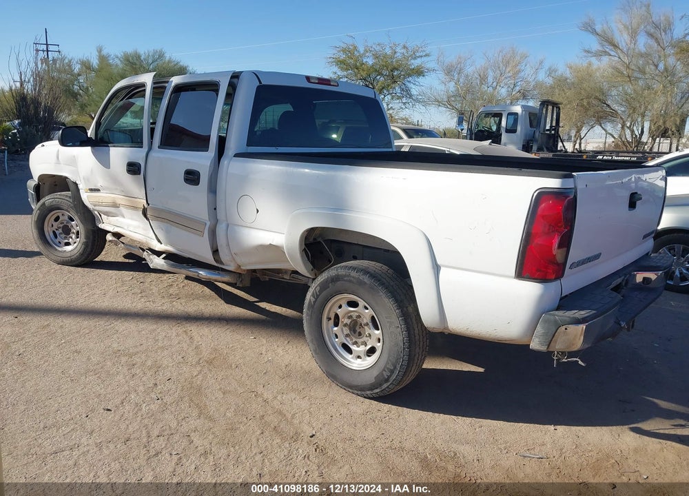 2004 CHEVROLET SILVERADO 2500 LS VIN: 1GCGC23U84F120308