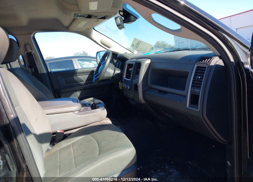 2016 RAM 1500 TRADESMAN VIN: 1C6RR7KM9GS188660