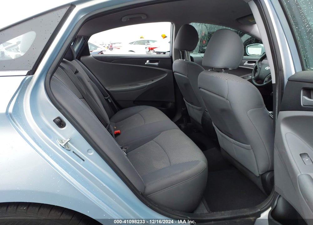 2012 HYUNDAI SONATA GLS VIN: 5NPEB4AC2CH454211