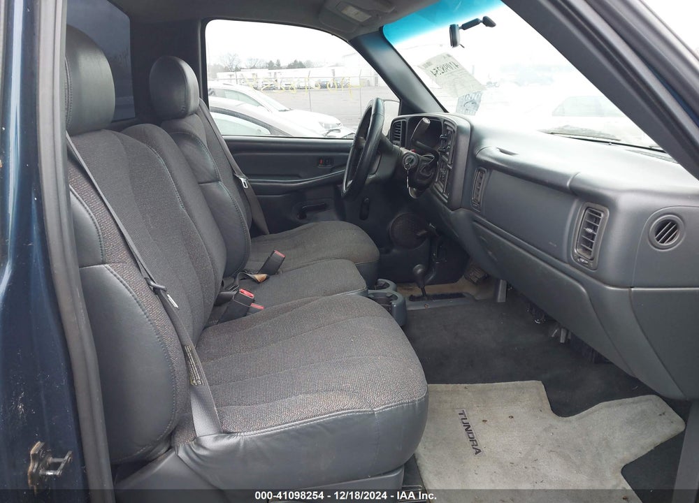 2001 CHEVROLET SILVERADO 1500 VIN: 1GCEK14V11E189984