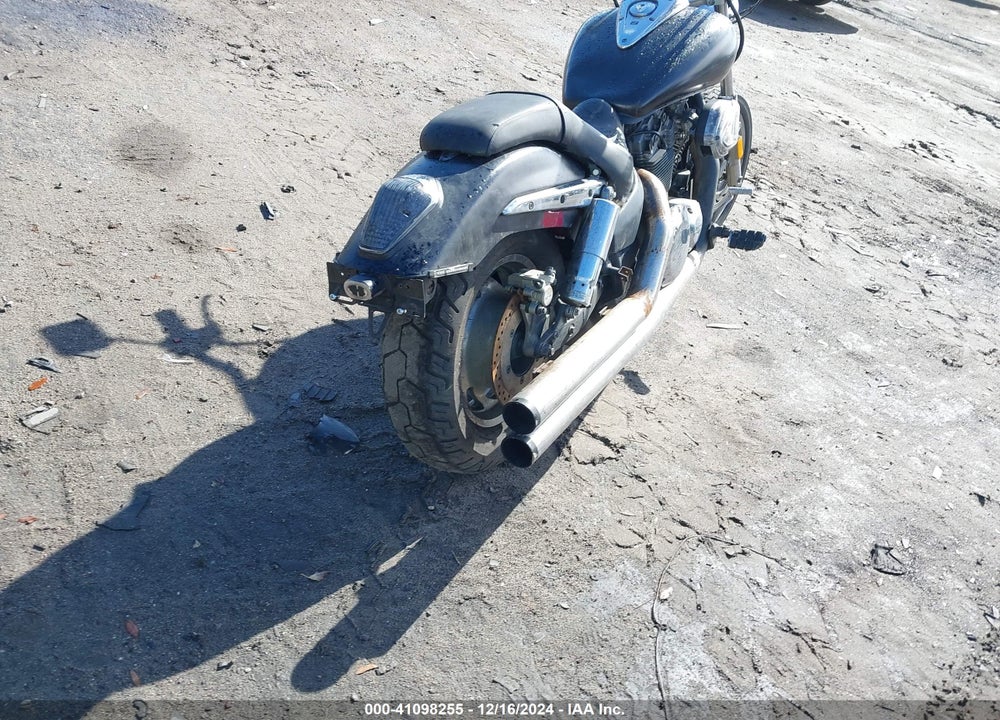 2005 HONDA VTX1300 C VIN: 1HFSC55035A104558