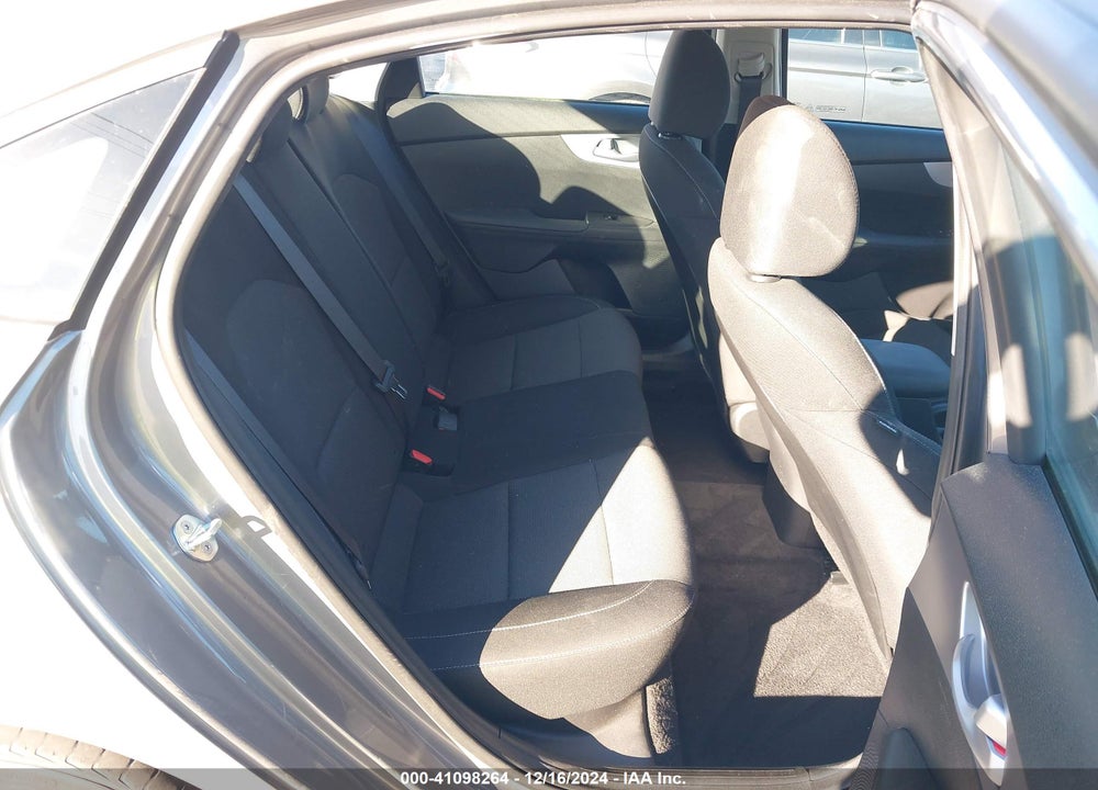 2023 KIA FORTE LXS VIN: 3KPF24AD1PE520089