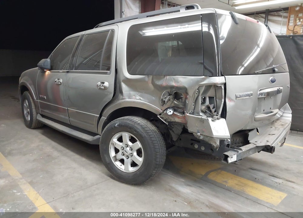 2008 FORD EXPEDITION XLT VIN: 1FMFU15508LA81905