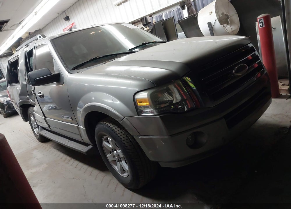 2008 FORD EXPEDITION XLT VIN: 1FMFU15508LA81905