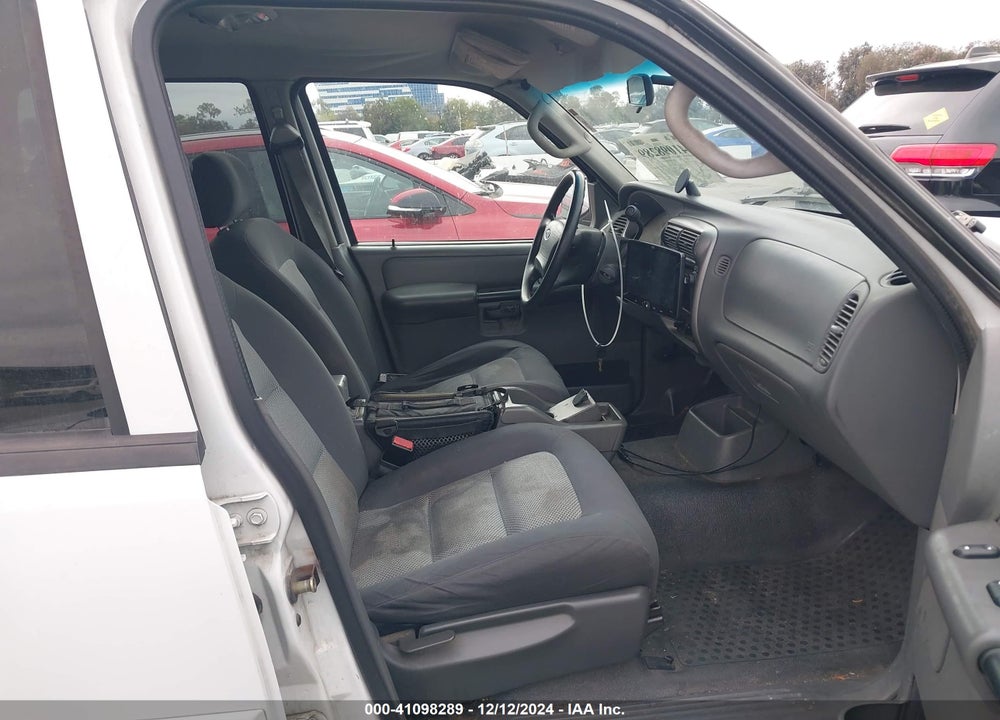 2005 FORD EXPLORER SPORT TRAC ADRENALIN/XLS/XLT VIN: 1FMZU67K05UA01098