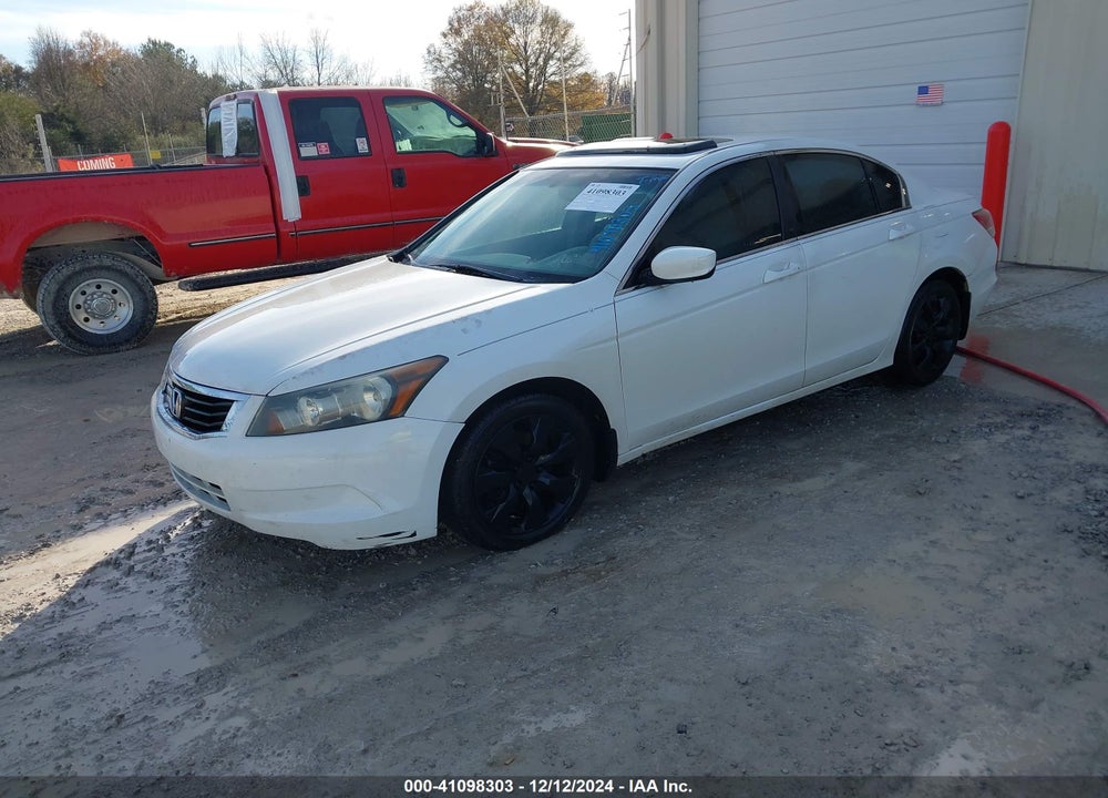 2008 HONDA ACCORD SDN EX-L VIN: 1HGCP26898A111526