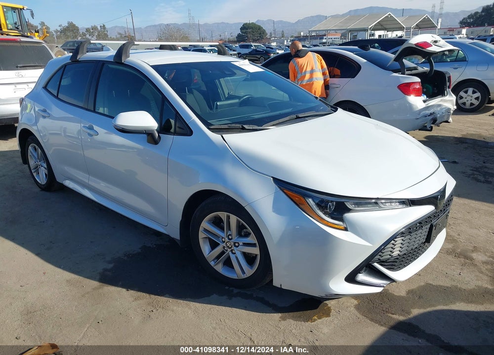 2021 TOYOTA COROLLA SE VIN: JTND4MBE4M3135388