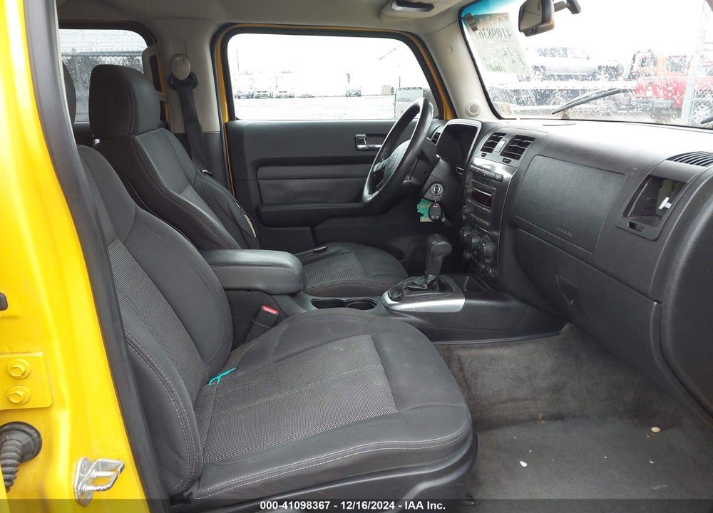 2007 HUMMER H3 SUV VIN: 5GTDN13E478195718