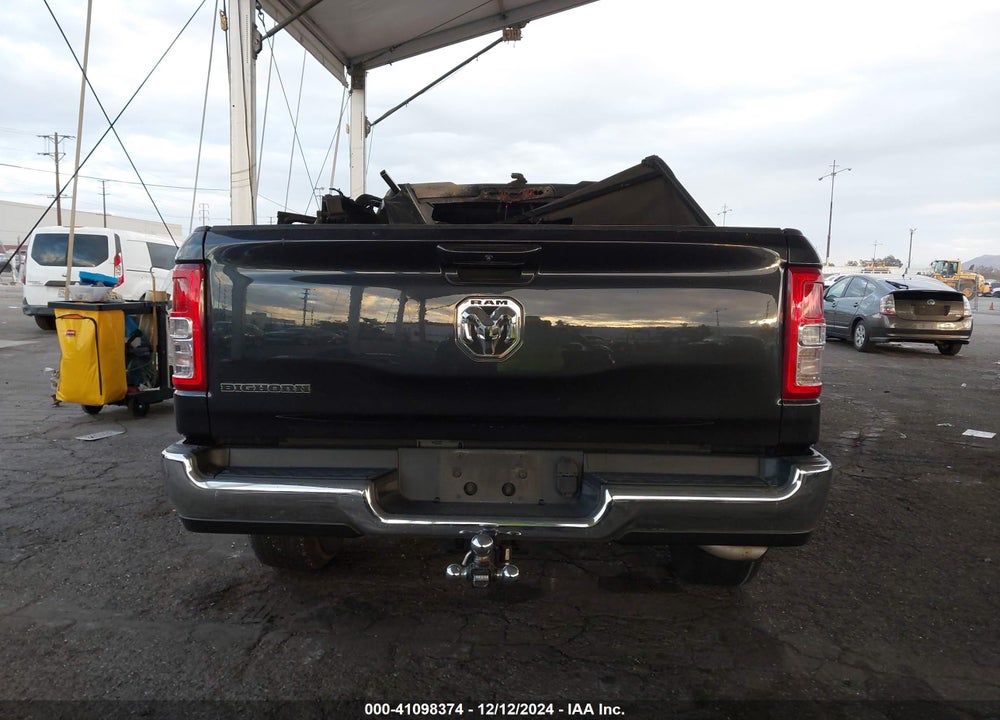 2021 RAM 1500 VIN: 1C6RREBG0MN748994
