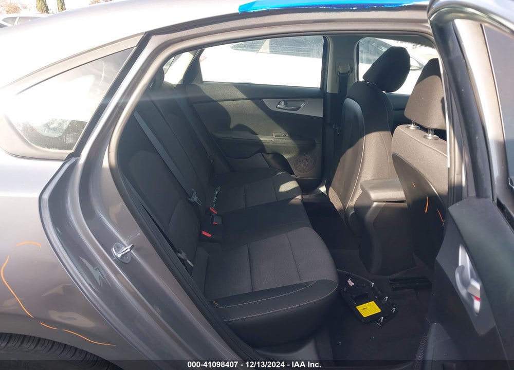 2023 KIA FORTE VIN: 3KPF24AD7PE520324