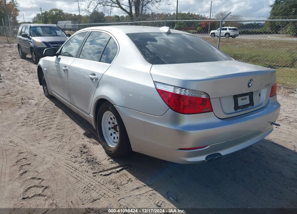 2010 BMW 528I VIN: WBANU5C51AC442555