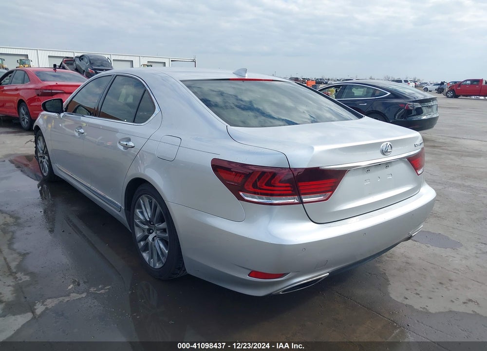 2017 LEXUS LS 460 VIN: JTHBL5EF8H5144547