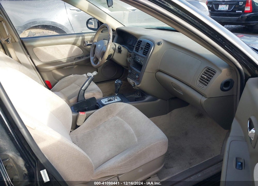2004 HYUNDAI SONATA VIN: KMHWF25S24A047508