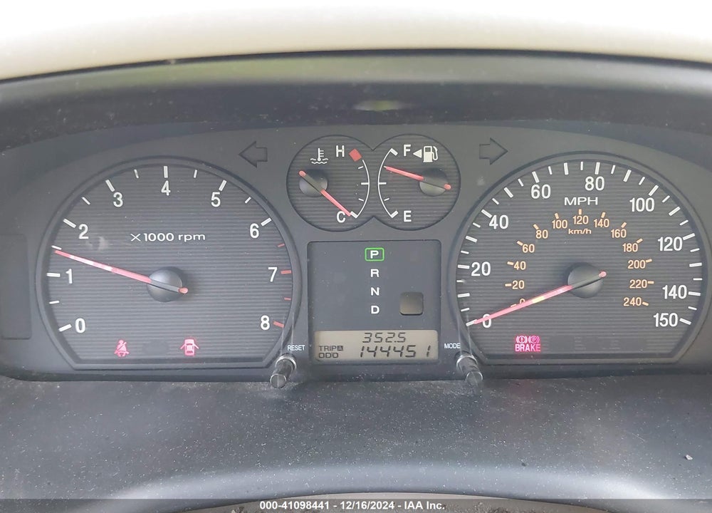 2004 HYUNDAI SONATA VIN: KMHWF25S24A047508