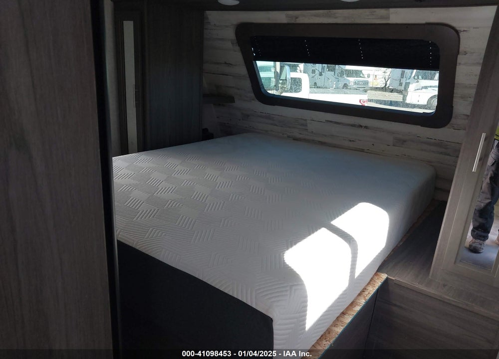 2021 KEYSTONE KODIAK TRAVEL TRAILER VIN: 4YDT33224MJ970631