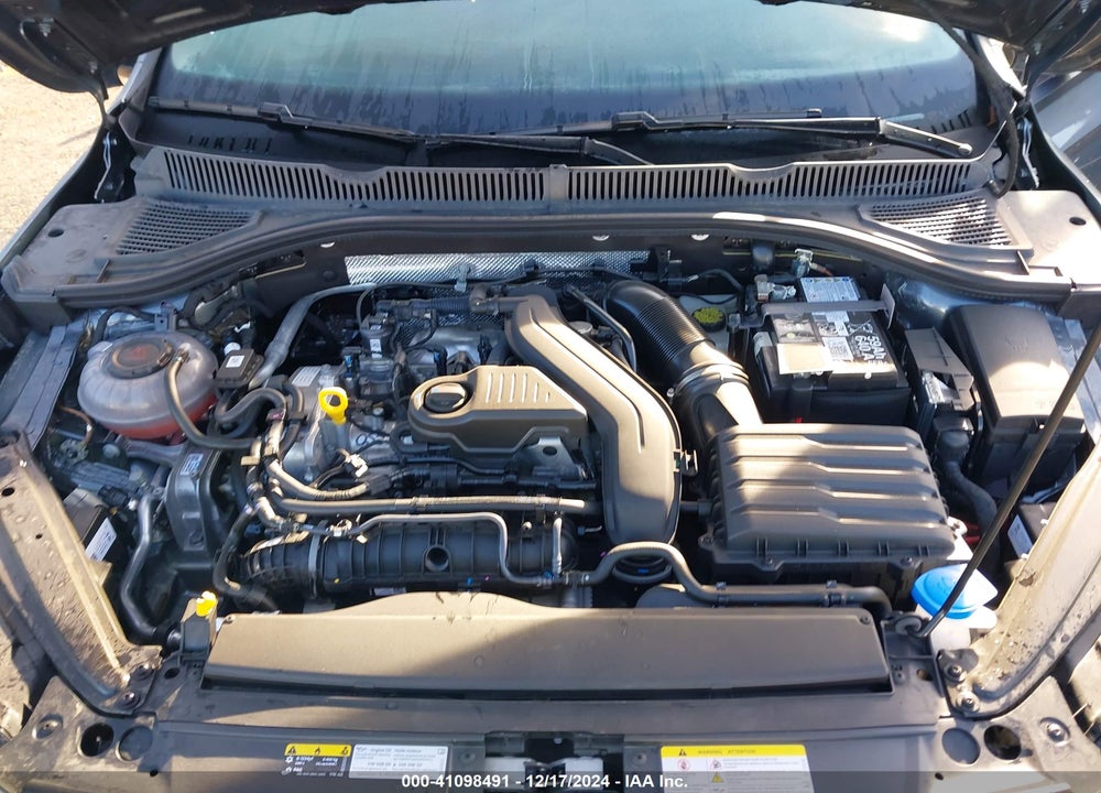 2024 VOLKSWAGEN JETTA VIN: 3VW7M7BUXRM075081