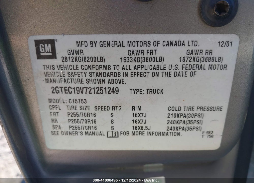 2002 GMC SIERRA 1500 SLE VIN: 2GTEC19V721251249