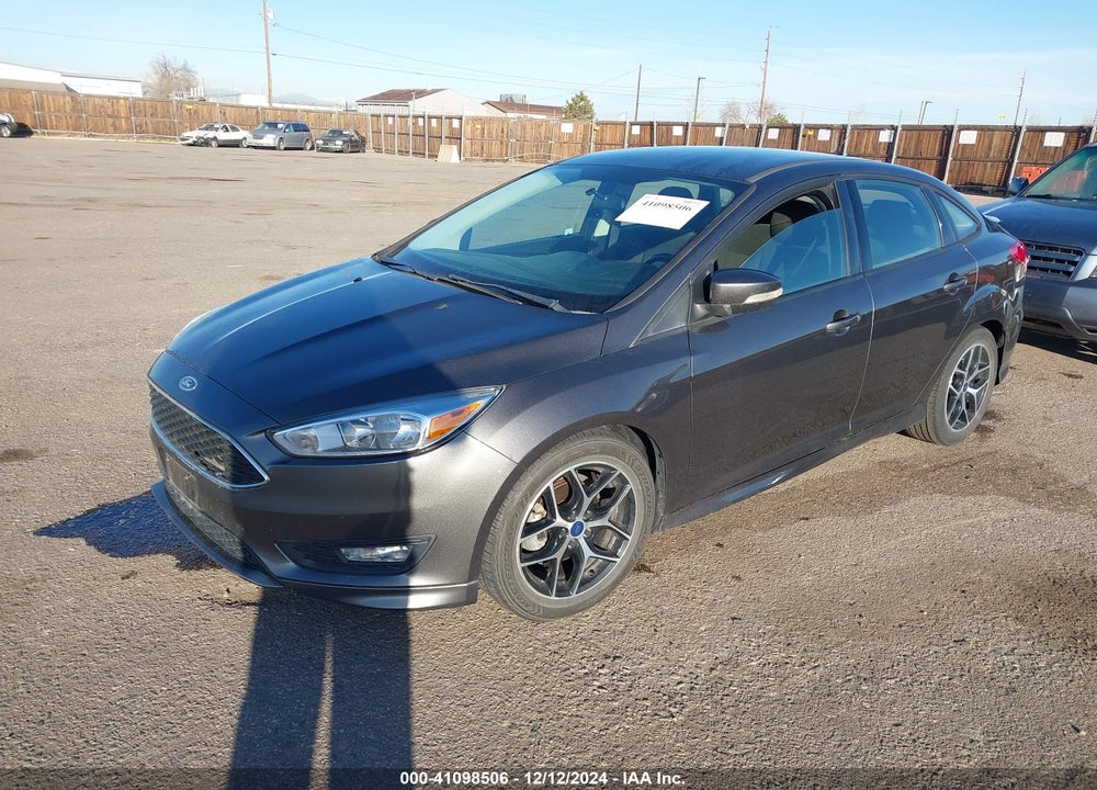 2015 FORD FOCUS SE VIN: 1FADP3F23FL305724