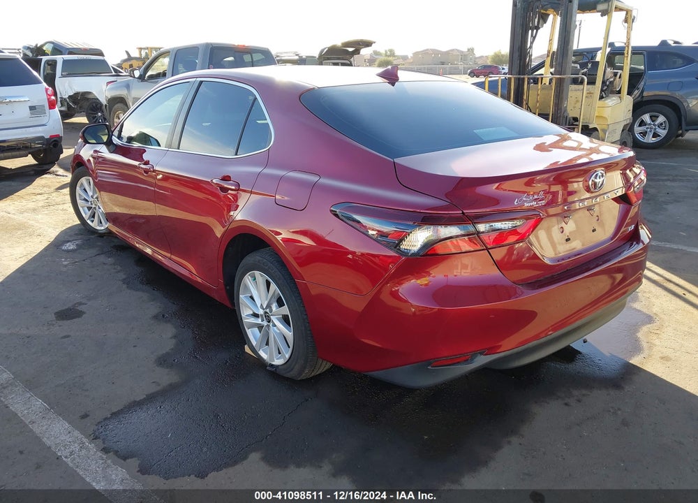 2021 TOYOTA CAMRY LE VIN: 4T1C11AK4MU596630