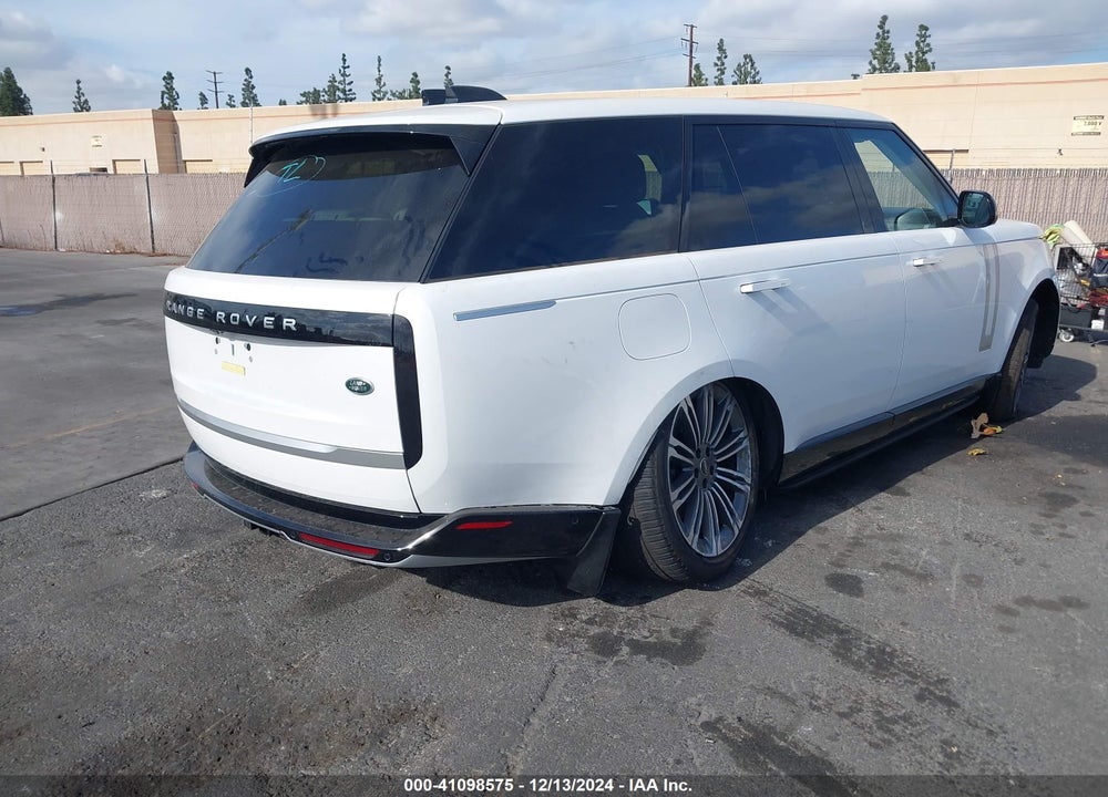 2023 LAND ROVER RANGE ROVER AUTOBIOGRAPHY/AUTOBIOGRAPHY 7 SEAT VIN: SALK1BE7XPA076782