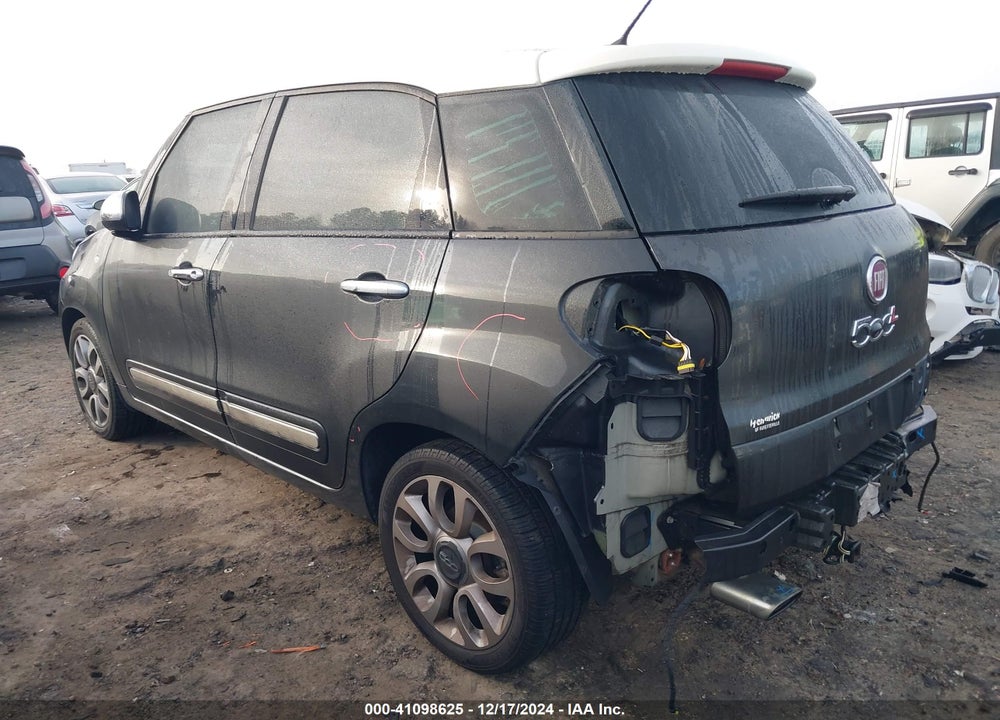 2014 FIAT 500L LOUNGE VIN: ZFBCFACH2EZ029783