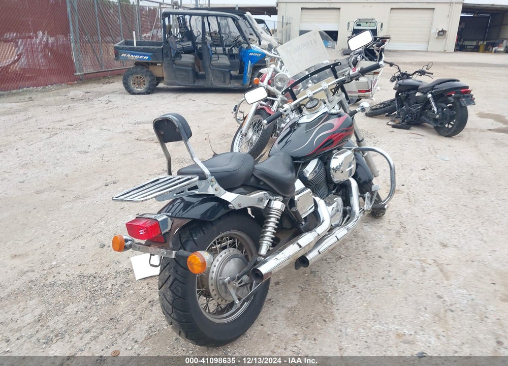 2005 HONDA VT750 DC VIN: JH2RC44555M804717